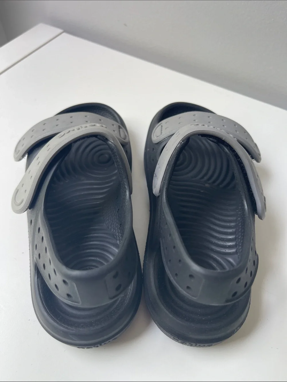 Native lightweight sandals